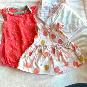 Baby girl clothes 🥰